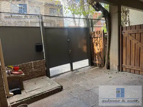Depto Tipo Casa en Venta de 5 ambientes