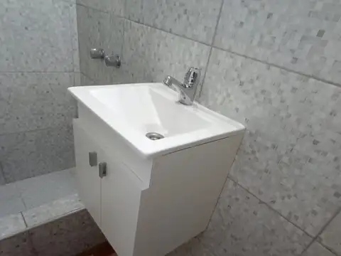 Depto Tipo Casa en Alquiler de 1 dormitorio