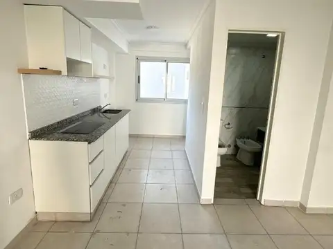 VENTA - MONOAMBIENTE CON BALCÓN - APTO CRÉDITO