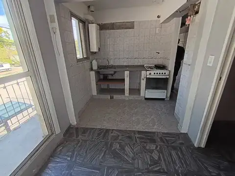 DEPARTAMENTO DE DOS AMBIENTES AL FRENTE CON BALCÓN, Guamini 5794 - Villa Lugano