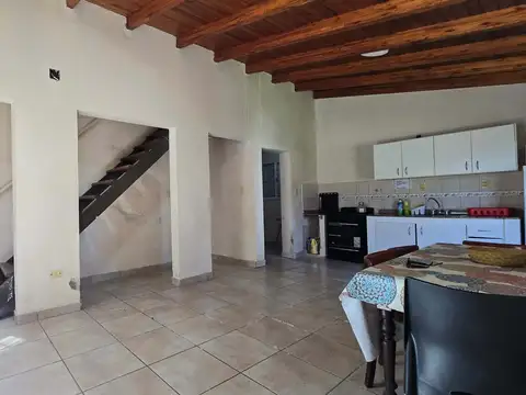 Depto Tipo Casa en Venta de 3 ambientes