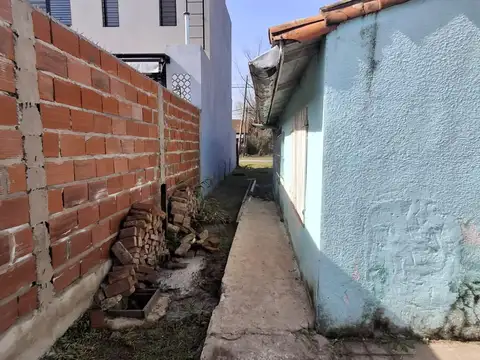 Terreno en Venta 40  mts Fondo