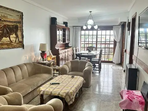 Departamento en Alquiler en Punta Mogotes, $ 700.000