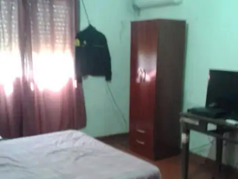 Casa - Venta - Argentina, CLAYPOLE - GRANADA 870
