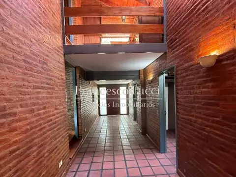 Casa en Alquiler de 5 dormitorios