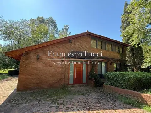 Casa en venta y alquiler anual  7 ambientes La Tradición