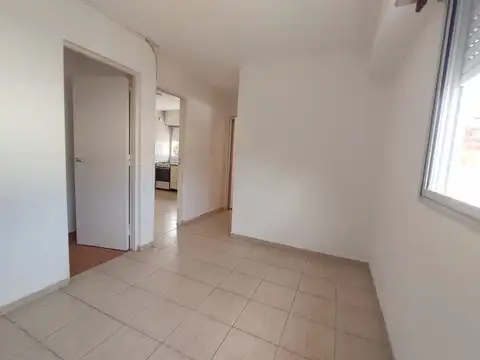Depto Tipo Casa en Alquiler de 2 dormitorios