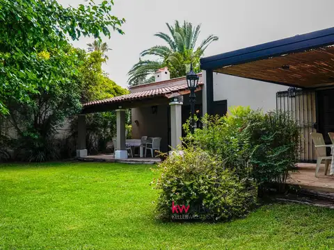 Casa en Chacras de Coria Callejon Privado 