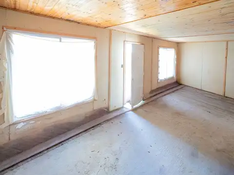 Casa 5 ambientes con 1 baño