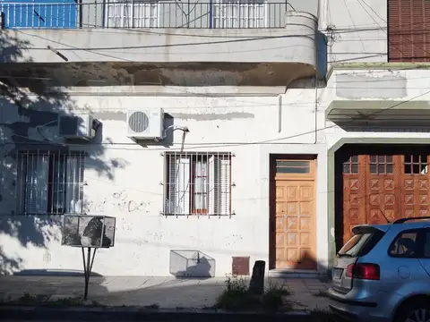 PH 3 amb. c/patio, lavadero, terraza y cocina independiente