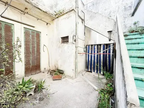 Depto Tipo Casa en Venta 60 años