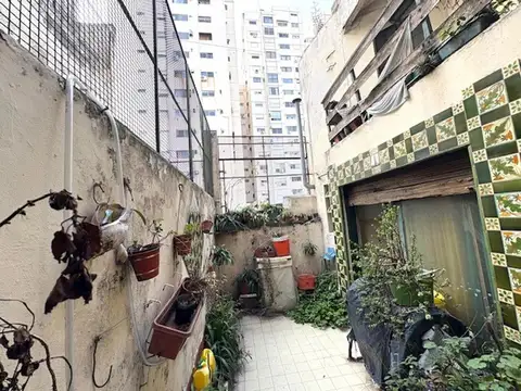 Depto Tipo Casa en Venta al Este