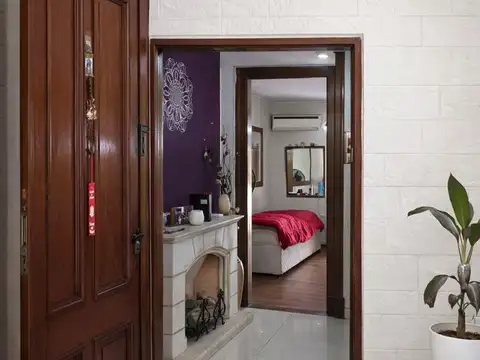 Depto Tipo Casa en Venta de 5 ambientes