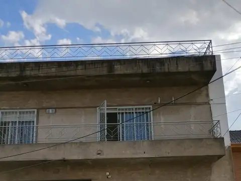 Depto Tipo Casa en Venta de 3 dormitorios