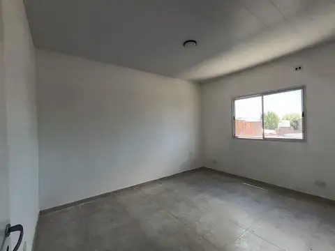 Departamento en Alquiler en Campana, $ 750.000