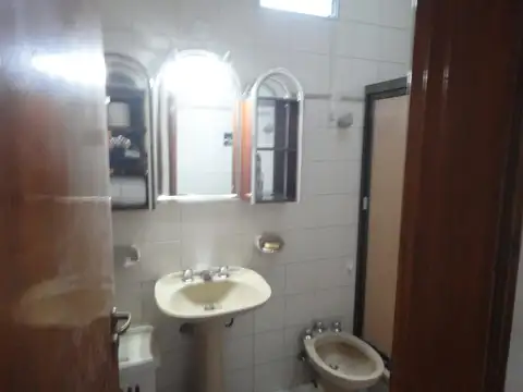 Depto Tipo Casa en Venta 40 años