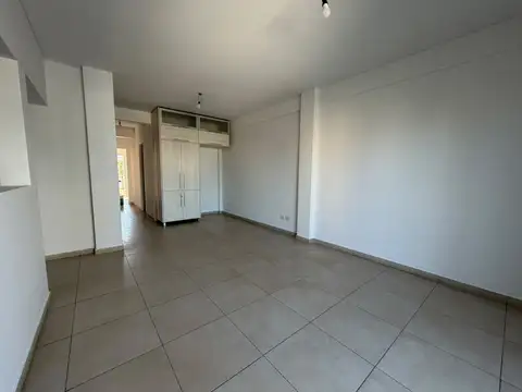 Departamento 4 ambientes con 3 baños