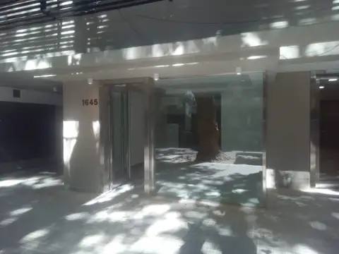 Local en Venta 1 año