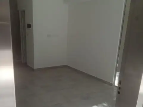 Local en Venta 1 año