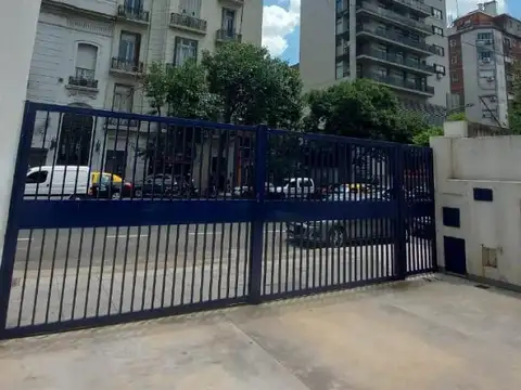 Av Independencia 942