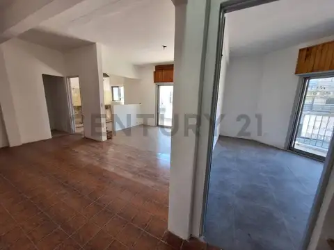 Venta - Departamento 3 ambientes - Tigre Centro