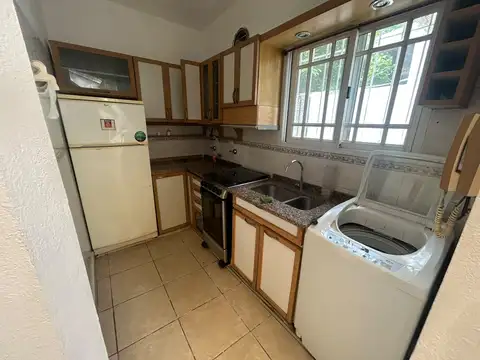 Depto Tipo Casa en Alquiler de 3 ambientes