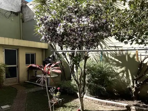 25 de Mayo al 200