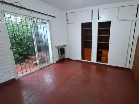 Depto Tipo Casa 3 ambientes con 1 baño