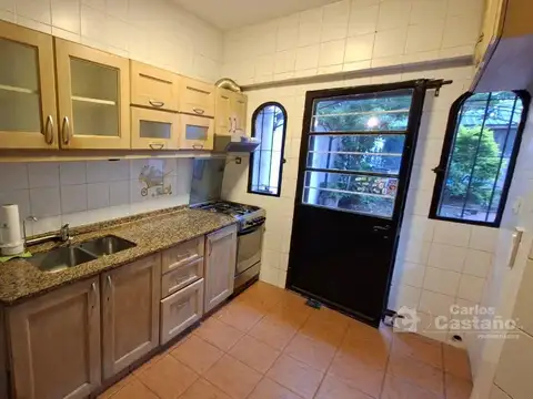 Depto Tipo Casa en Venta de 3 ambientes