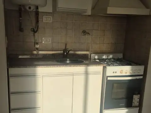 DEPARTAMENTO MONOAMBIENTE EN VENTA EN MORÓN