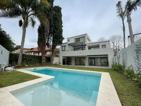 CASA EN ALQUILER EN ACASSUSO