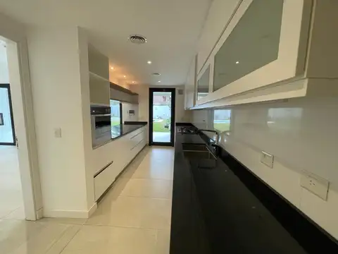 Casa en Alquiler 3 años