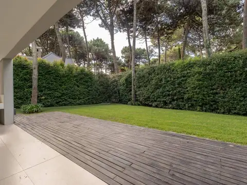 Casa en Venta en Pinamar, USD 460.000