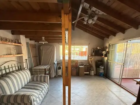 Depto Tipo Casa en Venta de 2 ambientes