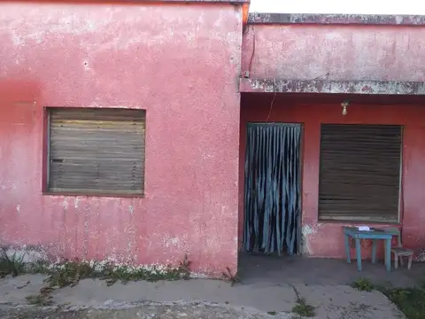 Venta Casa con lote 3 ambientes, Temperley