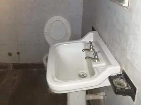 Casa en Venta en Temperley, USD 39.900