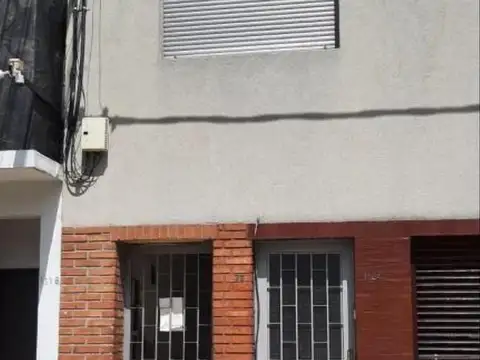 PH en venta en La Plata