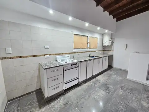 Depto Tipo Casa en Venta de 3 ambientes