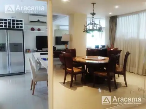 Casa 5 ambientes con 3 baños