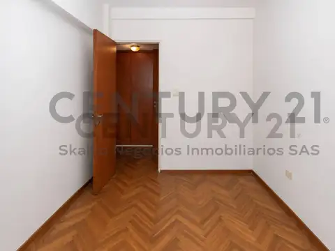 VENTA DEPARTAMENTO 2 DORMITORIOS CON PATIO - BARRIO ESPAÑA Y HOSPITALES