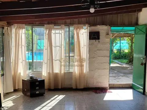 Casa venta de tres dormitorios, City Bell, La Plata