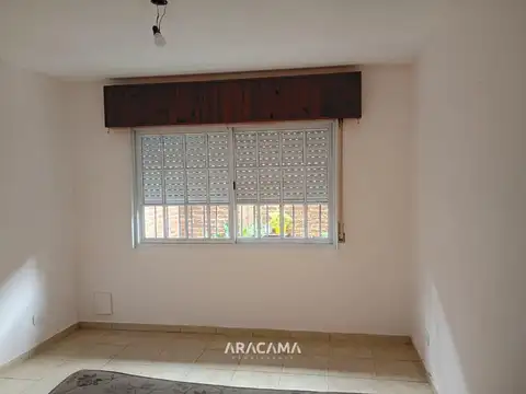 Casa en Alquiler al Oeste