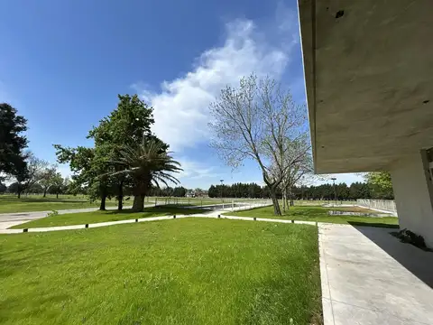 Terreno en Venta 15  mts Frente