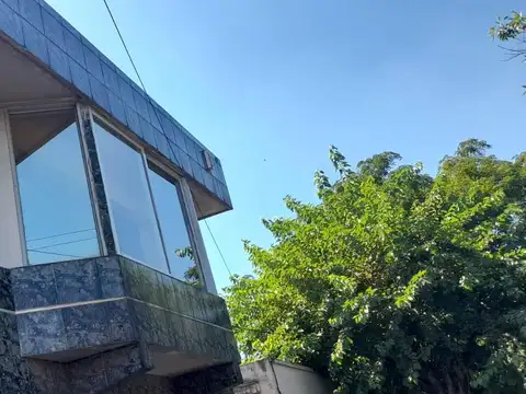 Departamento en Jose León Suarez
