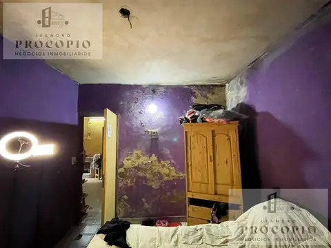 Casa 4 ambientes en venta en Villa Gobernador Udaondo