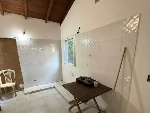 Casa 4 ambientes con 1 baño