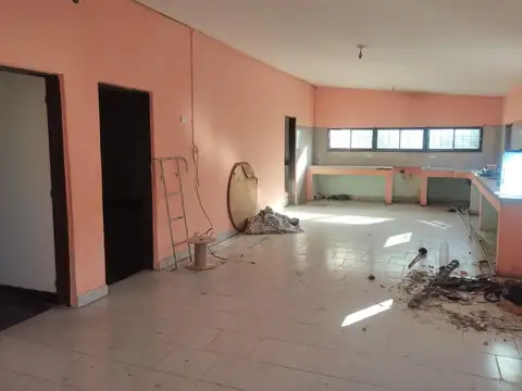 Casa 5 ambientes con 3 baños