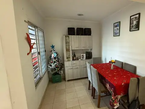 Depto Tipo Casa en Venta con 1 cocheras
