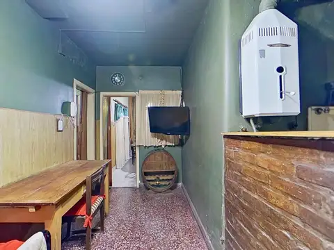 Casa con Amplio Espacio Multifuncional en venta.