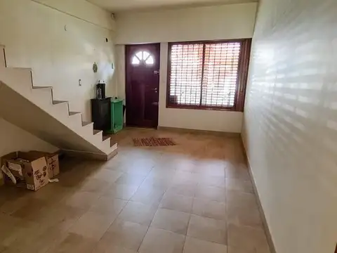 Terreno en Venta en Villa Luzuriaga, USD 275.000